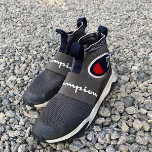 Champion Rally Pros. Size 10. Great condition.